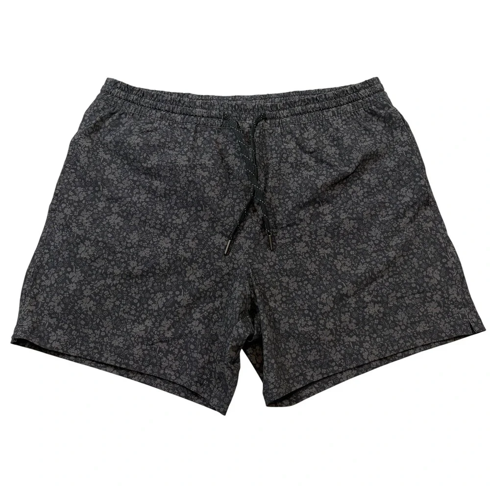 Quince Italian Mens Charcoal Grey Floral Swim Trunks Mesh Liner 5.5 in Inseam L